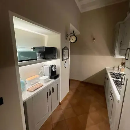Apartment Acacia Tree Il Tuo Rifugio Sul Maggiore